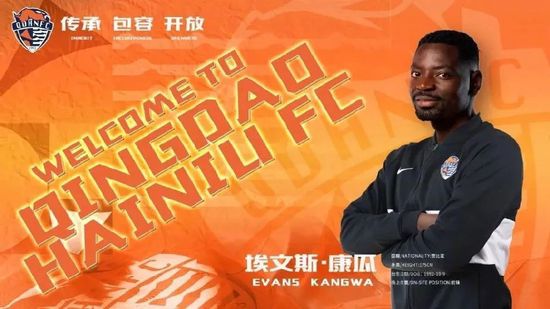 《造梦之家》剧照高中阶段迁居至北加州的萨姆，在人生地不熟、初来乍到的新学校里，因为身材瘦小、不擅体育、性格过于温和被霸凌，在这里他受够了“兄弟会”有毒男性气概的荼毒，却拍出了让霸凌者深深震撼、自惭形秽的校园青春片。